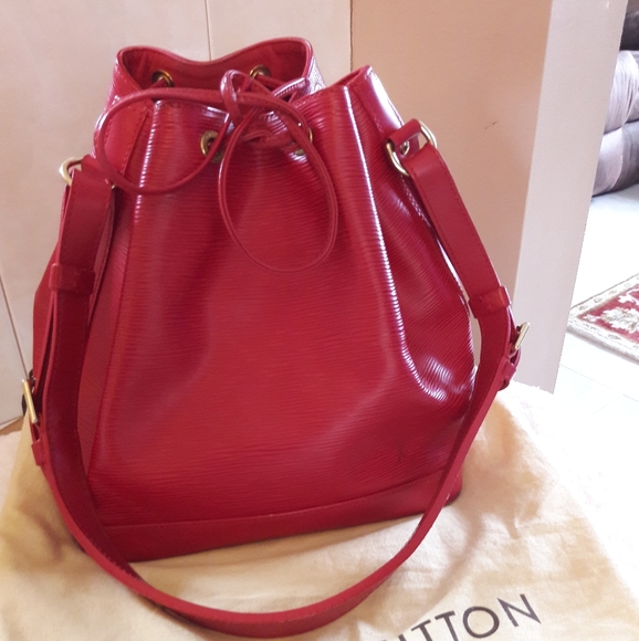 💯Authentic Louis Vuitton Epi Red noe - Picture 7 of 8